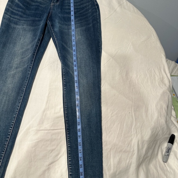 Coco + Carmen Women’s Pull-On Skinny Jeans Medium Wash Size M - Picture 5 of 6
